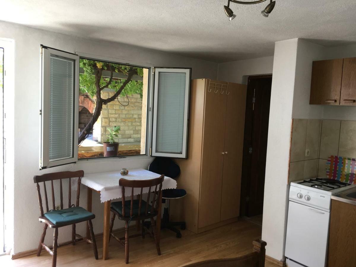 Apartman Nadia 卡尔卢巴格 外观 照片